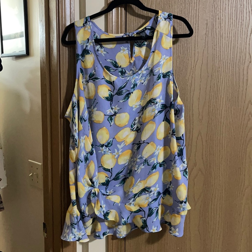 Torrid lavender yellow lemon tank top
